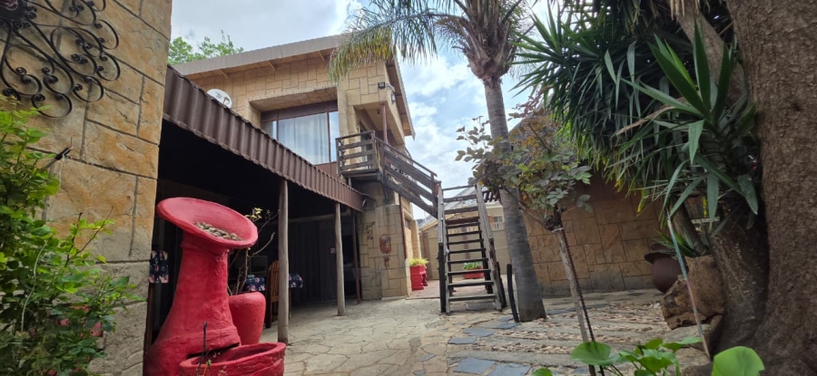 9 Bedroom Property for Sale in St Helena Free State